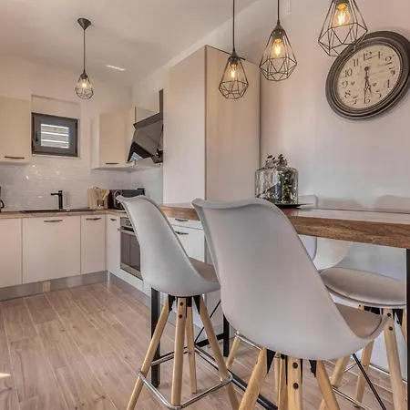 Aurana * Vrana (Zadar)